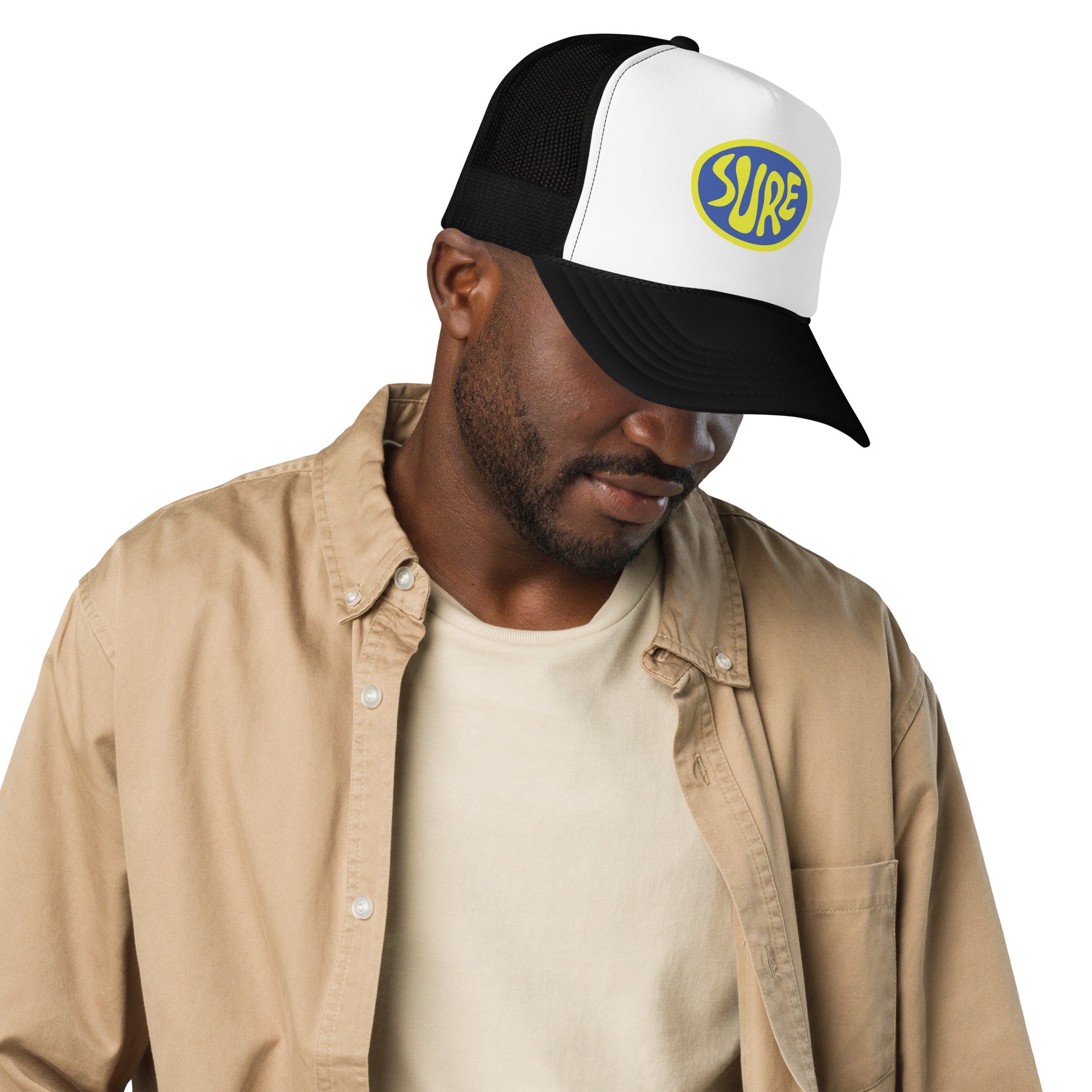 Suuuuurrreee. Sure. Foam trucker hat – vue 3 | Écritournures